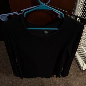 aerie Black Long Sleeve Scoop Neck Tee